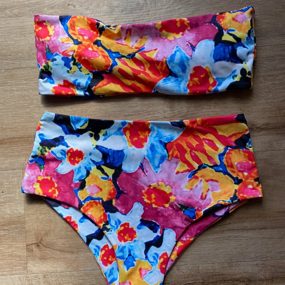 Floral Bandeau Swimsuit / Bikini